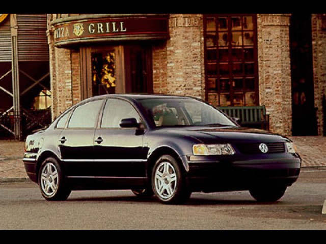 2003 VOLKSWAGEN PASSAT W8 4D SEDAN 4MOTION